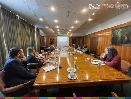 Comisión de Sostenibilidad PUCV se reúne en el marco del cierre del Proyecto UCV1995